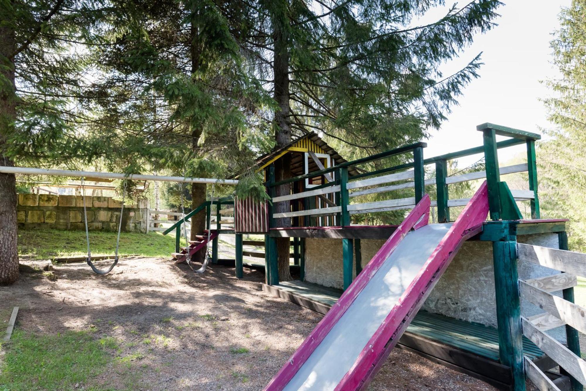 Pensiunea Casa Bunicilor Mînăstirea Humorului Esterno foto
